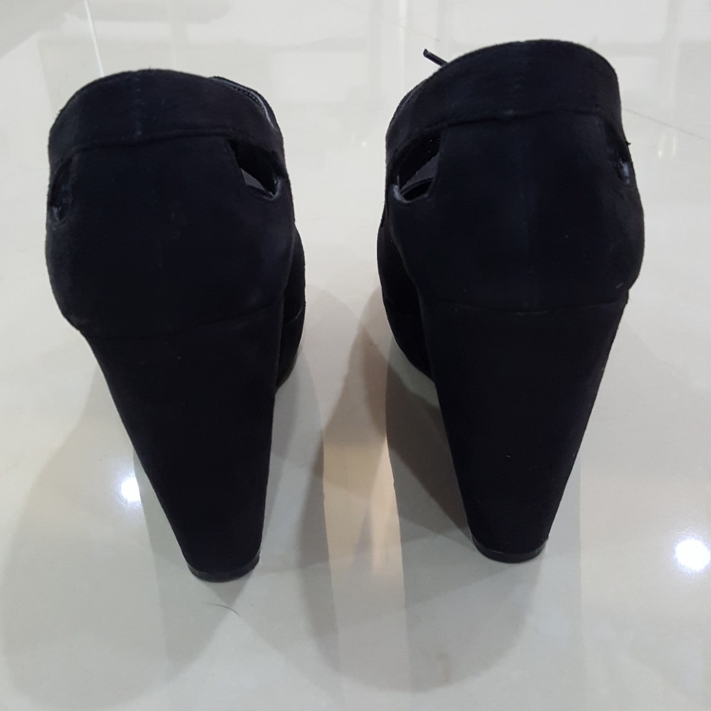 Call it Spring Black Wedges - Picture 3 of 7